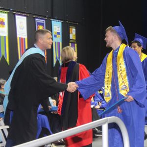Image post by @hofstrawrest on Instagram