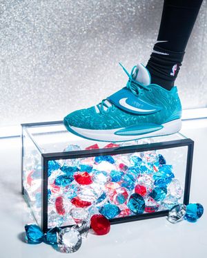 Image post by @nbakicks on Instagram