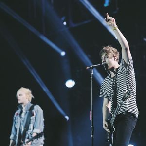 Image post by @5sos on Instagram