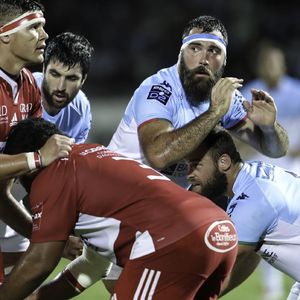 Image post by @avironrugbypro on Instagram