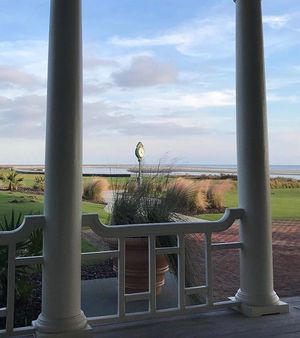 Image post by @kiawahresort on Instagram