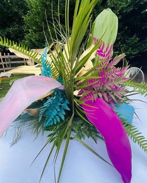 Image post by @flowergardenatl on Instagram