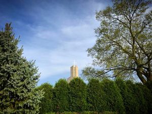Image post by @olivetnazarene on Instagram