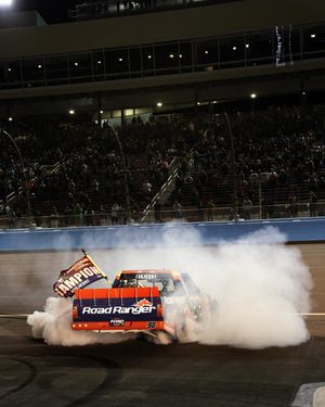 Image post by @phoenixraceway on Instagram