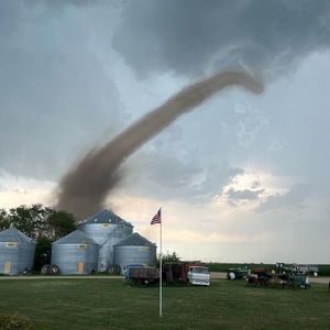 Image post by @foxweather on Instagram