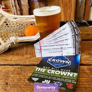Image post by @thecrownlax on Instagram
