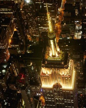 Image post by @empirestatebldg on Instagram