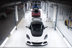Image post by @lotuscars on Instagram