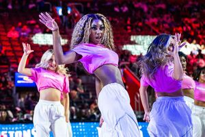 Image post by @detroitpistonsdancers on Instagram
