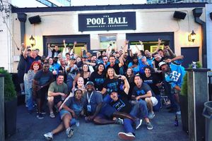 Image post by @roaringriot on Instagram