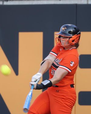 Image post by @gocamelssoftball on Instagram