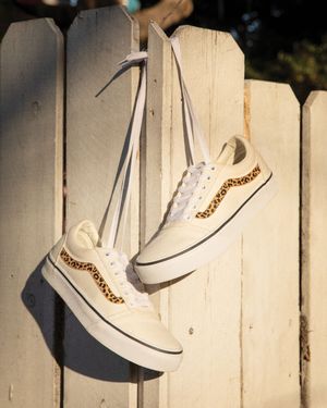 Image post by @dsw on Instagram