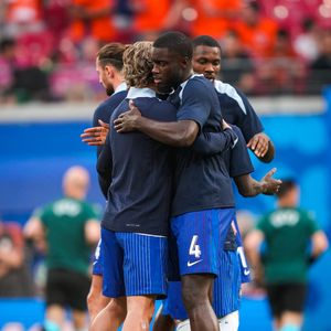 Image post by @equipedefrance on Twitter
