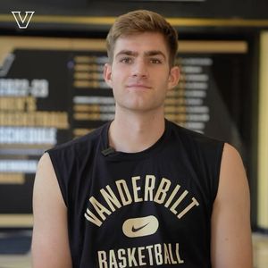 Image post by @vandymbb on Instagram