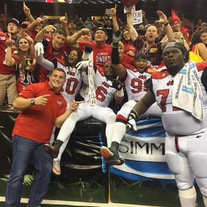 Image post by @jaxsharks on Instagram