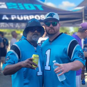 Image post by @roaringriot on Instagram