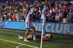 Image post by @SKCdaily on Twitter