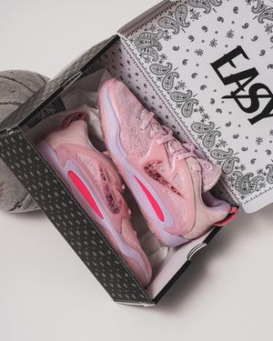 Image post by @solefly on Instagram
