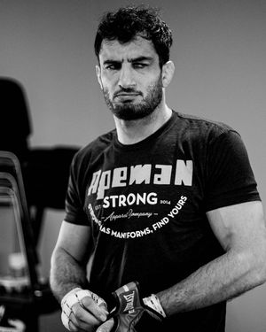 Image post by @bellatormma on Instagram
