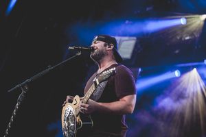 Image post by @leebrice on Instagram