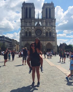 Image post by @malenaaa_ on Instagram