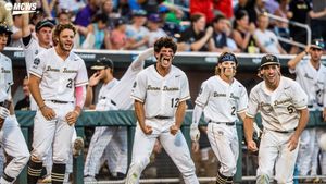Image post by @NCAABaseball on Twitter