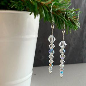 Image post by @beadcache on Instagram