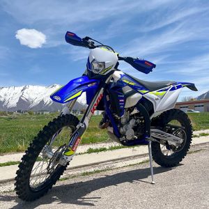 Image post by @themotoxperts on Instagram