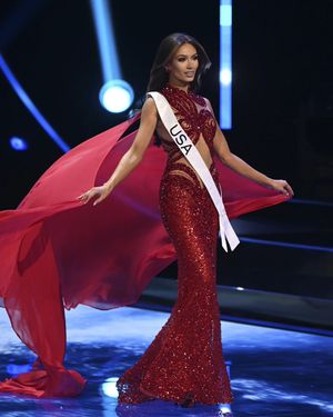 Image post by @missusa on Instagram