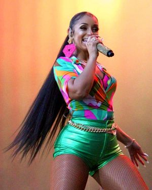 Image post by @myaplanet9 on Instagram