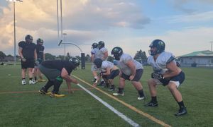 Image post by @quinteskyhawkscjfl on Instagram