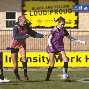 Image post by @girlsacademyleague on Instagram