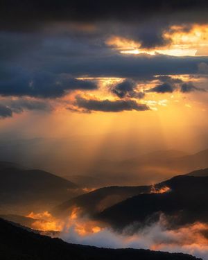 Image post by @JustinPotterPhotography on Facebook
