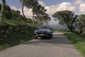 Image post by @MercedesBenzUSA on Twitter
