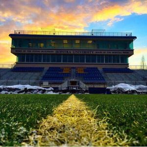 Image post by @hofstra_wlax on Instagram