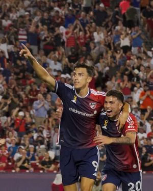 Image post by @fcdallas on Instagram