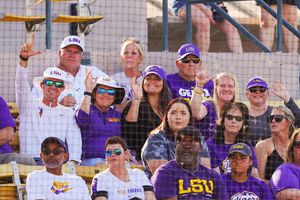 Image post by @lsusoftball on Instagram