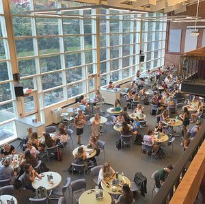 Image post by @uofnh on Instagram