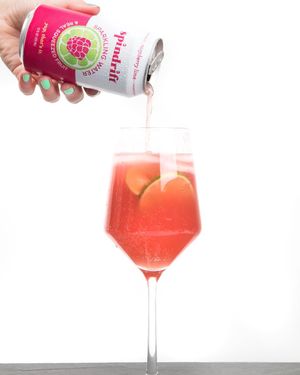 Image post by @drinkspindrift on Instagram