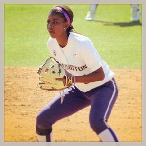 Image post by @uwsoftball on Instagram