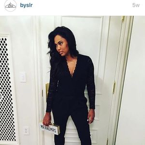 Image post by @ayeshacurry on Instagram