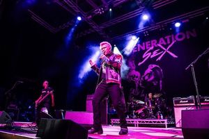 Image post by @billyidol on Instagram