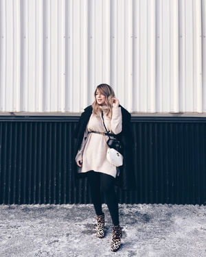 Image post by @byohlola on Instagram
