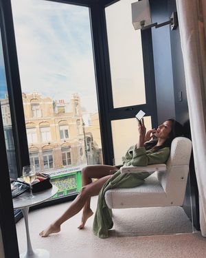 Image post by @thejeanniemai on Instagram