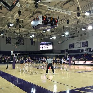 Image post by @hpuwlax on Instagram