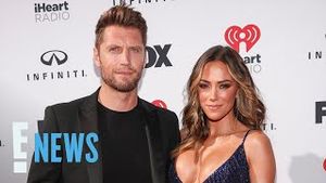 Video post by @enews on YouTube