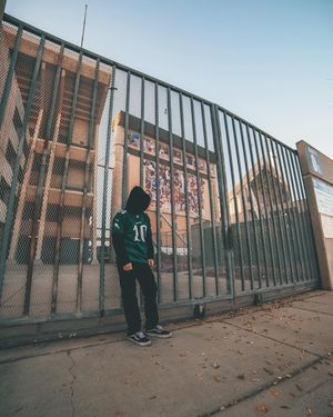 Image post by @ryxnlevy on Instagram