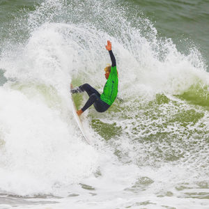 Image post by @wsl.qs on Instagram