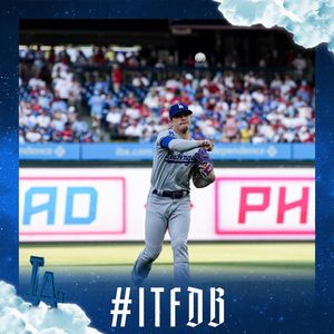Image post by @LosDodgers on Twitter