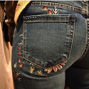 Image post by @shopoutoftown on Instagram